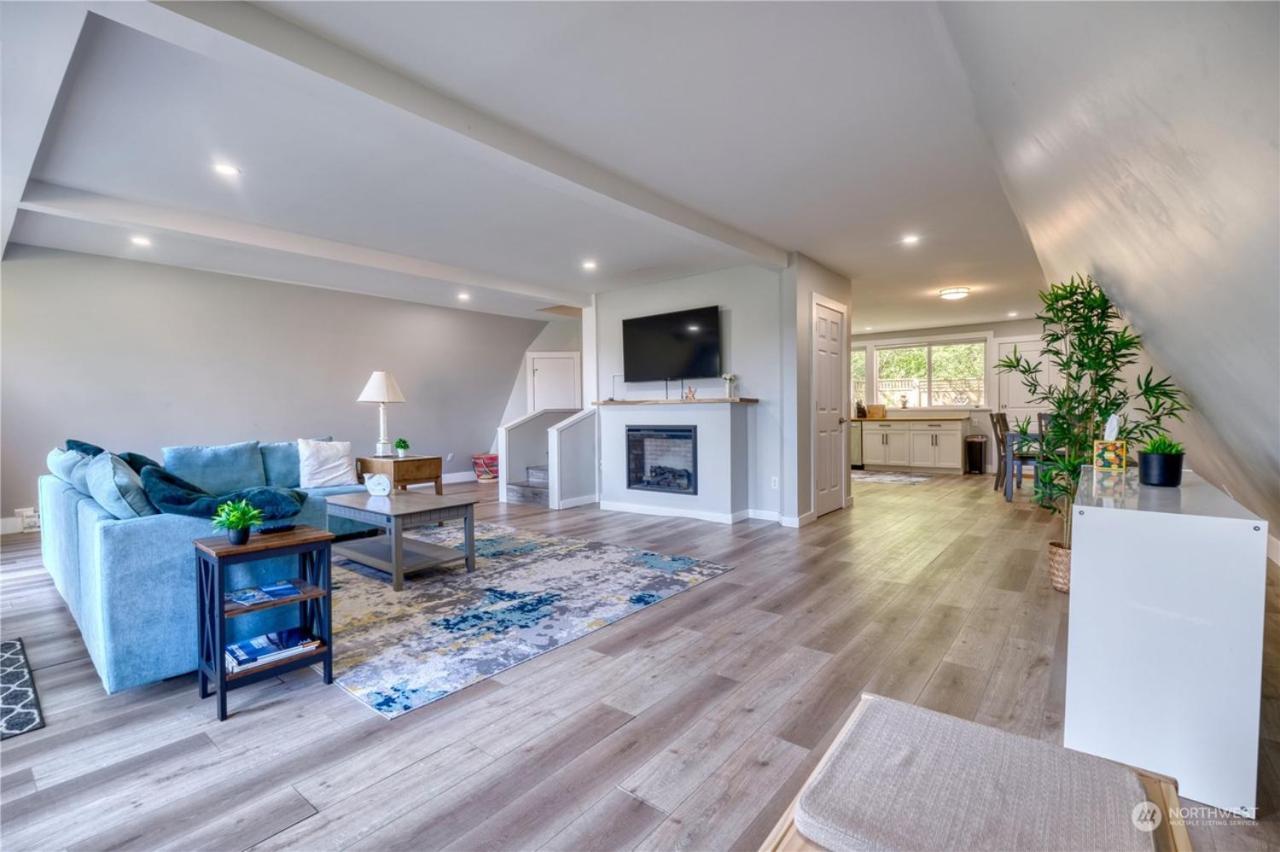 Newly Remodeled 2Bd Room A Frame Cottage Point Roberts Εξωτερικό φωτογραφία