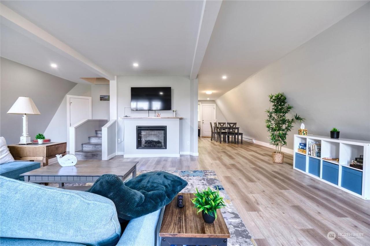 Newly Remodeled 2Bd Room A Frame Cottage Point Roberts Εξωτερικό φωτογραφία